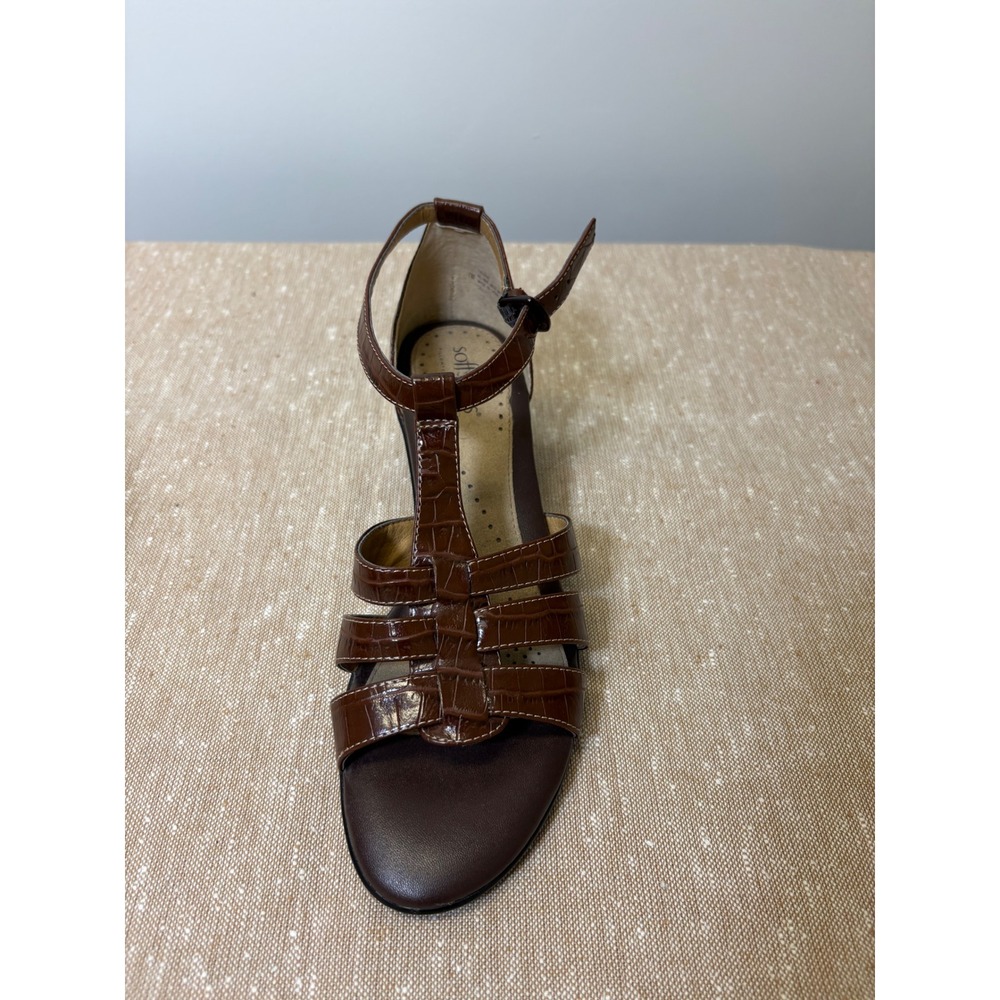 Softspots Brown Croc Embossed T-Strap Sandals Low Block Heel Pillowtop 7M